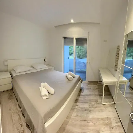 Kiss Fish Apartment Pefkochori