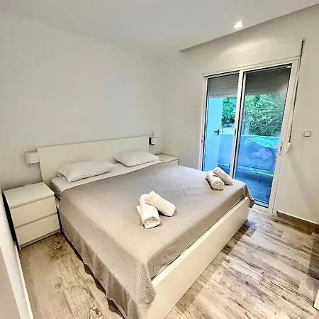 Kiss Fish Apartment Pefkochori