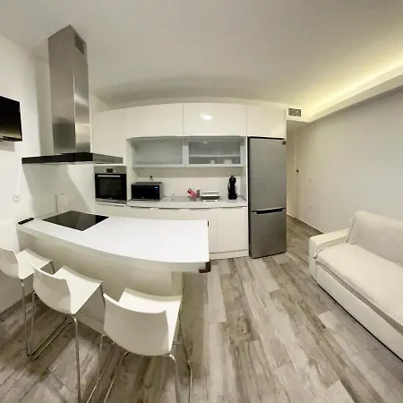 Kiss Fish Apartment *